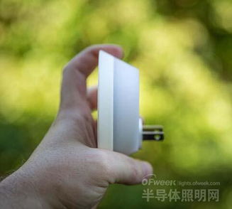 革新夜色 LEEO智能預警夜燈深度評測——當智能預見未來，傳統夜燈黯然失色